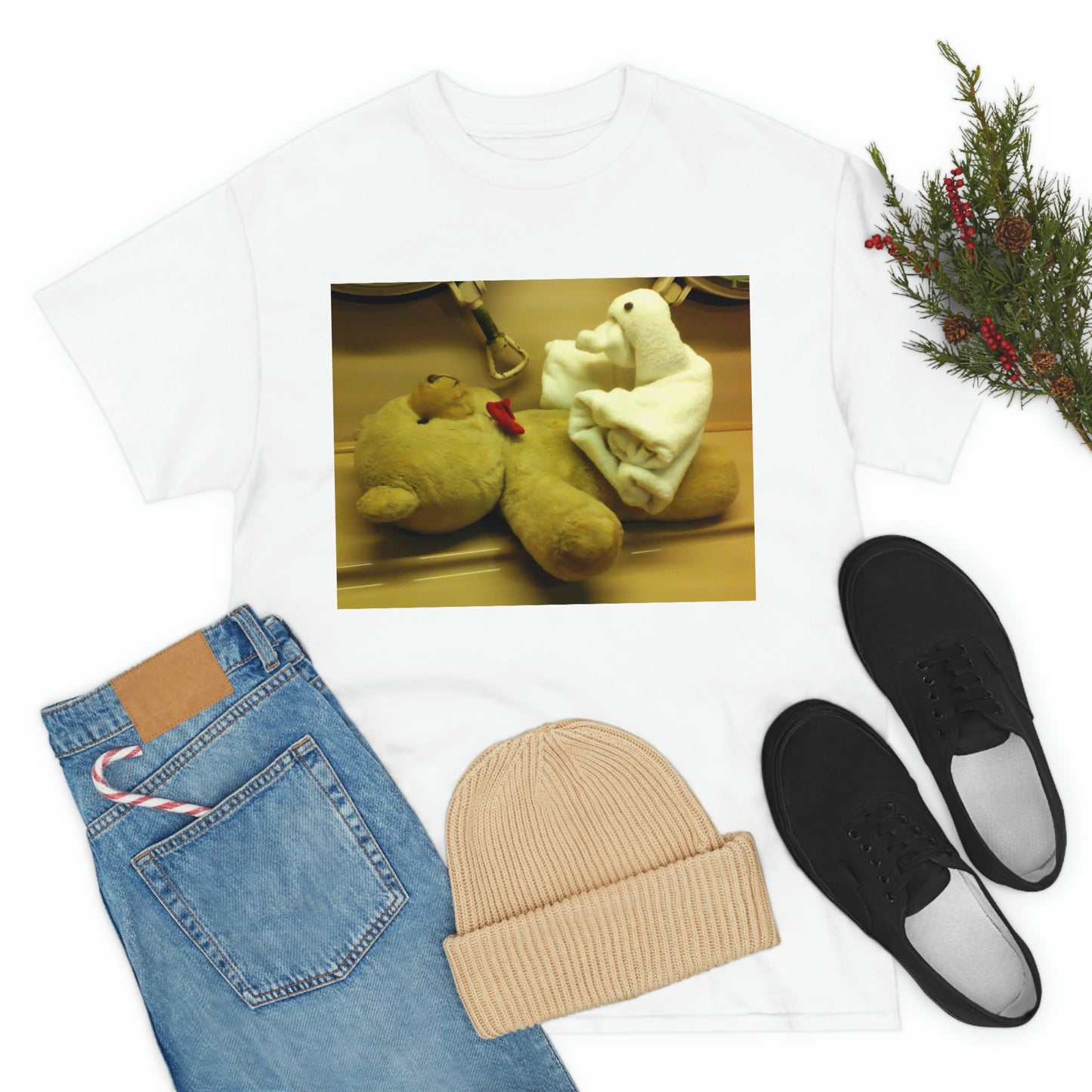 LOVE IS LOVE Unisex Heavy Cotton Tee